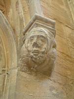 Cluny, Abbaye, Grand Transept, Modillon, Tete d'homme